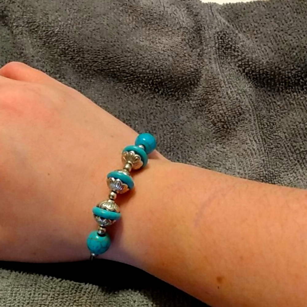 Bracelet jewelry